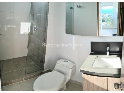 Apartamento de 2 alcobas en venta en La Flora, Cali, 97 m² · foto 5 de 14
