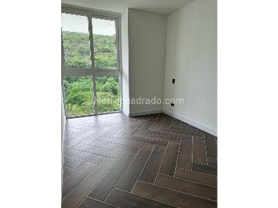 Apartamento de 3 alcobas en venta en Santa Monica, Cali, 179 m² · foto 18 de 20