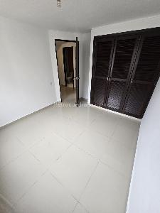 Casa de 4 alcobas en venta en Cañaveral, Floridablanca, 145 m² · foto 13 de 18