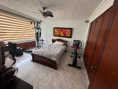 Apartamento de 4 alcobas en venta en Sotomayor, Bucaramanga, 174 m² · foto 5 de 6