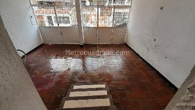 Casa de 4 alcobas en venta en Molinos Altos, Floridablanca, 260 m² · foto 3 de 20