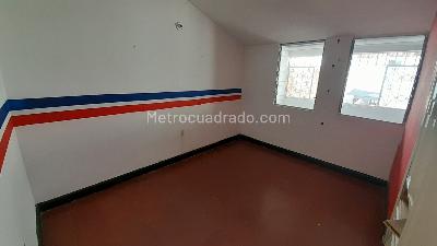 Casa de 4 alcobas en venta en Molinos Altos, Floridablanca, 260 m² · foto 18 de 20