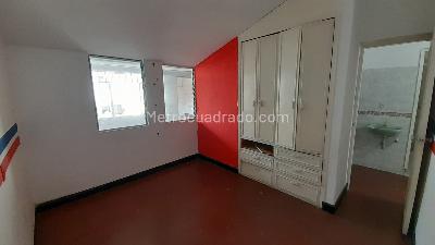 Casa de 4 alcobas en venta en Molinos Altos, Floridablanca, 260 m² · foto 19 de 20