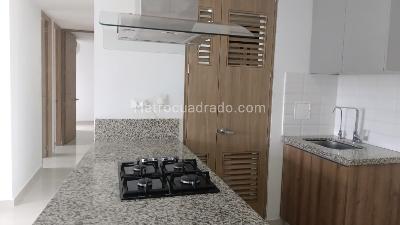 Apartamento de 3 alcobas en venta en El Bosque, Floridablanca, 80 m² · foto 3 de 15