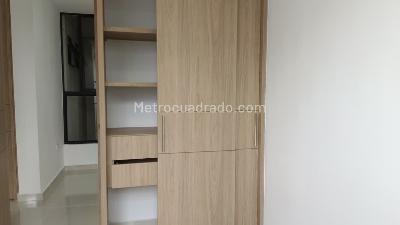 Apartamento de 3 alcobas en venta en El Bosque, Floridablanca, 80 m² · foto 6 de 15