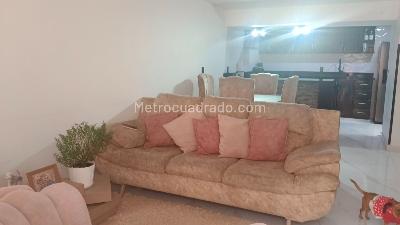 Casa de 3 alcobas en venta en Mutis, Bucaramanga, 96 m² · foto 3 de 7