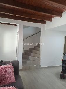 Casa de 3 alcobas en venta en Cañaveral, Floridablanca, 110 m² · foto 4 de 10