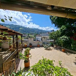 Casa de 5 alcobas en venta en Cacique, Bucaramanga, 640 m² · foto 3 de 20