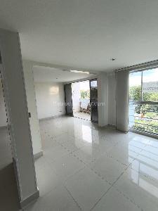 Apartamento en venta en Conj Res Mediterrane Royal, Floridablanca · foto 8 de 15