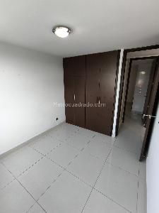 Apartamento en venta en Conj Res Mediterrane Royal, Floridablanca · foto 12 de 15