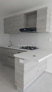 Apartamento de 3 alcobas en venta en Cañaveral, Floridablanca, 77 m² · foto 3 de 8