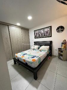 Apartamento de 3 alcobas en venta en Cañaveral, Floridablanca, 77 m² · foto 6 de 8