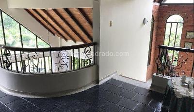 Casa de 5 alcobas en venta en Mensuly, Floridablanca, 500 m² · foto 7 de 20