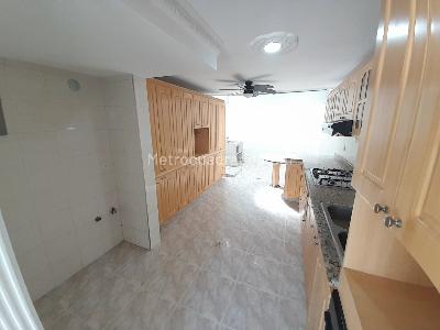 Casa de 3 alcobas en venta en Cañaveral, Floridablanca, 101 m² · foto 4 de 20