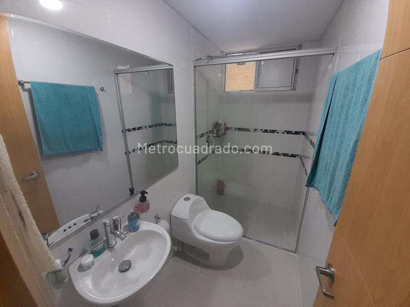 Piso – Bucaramanga, La Aurora, Comuna 13 - Oriental - Más