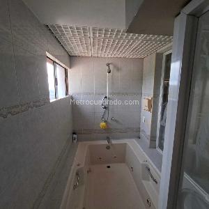 Apartamento de 4 alcobas en venta en La Floresta, Bucaramanga, 130 m² · foto 10 de 16