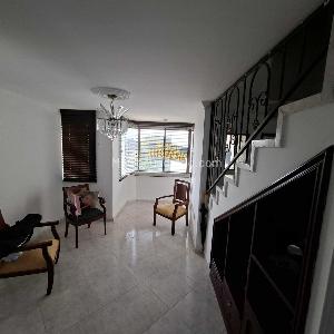 Apartamento de 4 alcobas en venta en La Floresta, Bucaramanga, 130 m² · foto 3 de 16