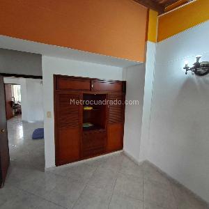 Apartamento de 4 alcobas en venta en La Floresta, Bucaramanga, 130 m² · foto 4 de 16