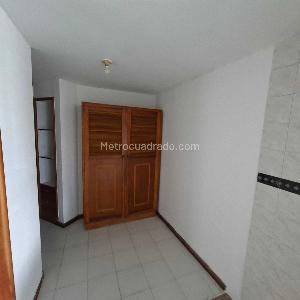 Apartamento de 3 alcobas en venta en Cabecera, Bucaramanga, 136 m² · foto 5 de 20