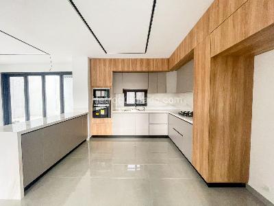 Casa de 5 alcobas en venta en Lagos Del Cacique, Bucaramanga, 486 m² · foto 4 de 20