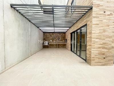 Casa de 5 alcobas en venta en Lagos Del Cacique, Bucaramanga, 486 m² · foto 5 de 20
