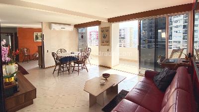 Apartamento de 3 alcobas en venta en Molinos Altos, Floridablanca, 220 m² · foto 3 de 20