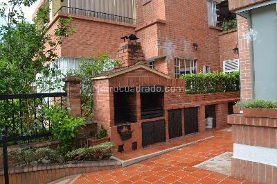 Casa de 4 alcobas en venta en Floridablanca, Bucaramanga, 377 m² · foto 13 de 16