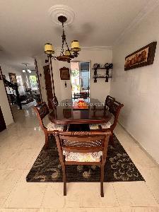 Casa de 4 alcobas en venta en Cañaveral, Floridablanca, 136 m² · foto 4 de 9
