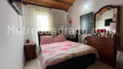 Casa de 4 alcobas en venta en Cacique, Bucaramanga, 185 m² · foto 9 de 12