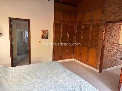 Casa de 4 alcobas en venta en Cacique, Bucaramanga, 400 m² · foto 5 de 9