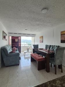 Apartamento de 3 alcobas en venta en Cañaveral, Floridablanca, 71 m² · foto 3 de 13