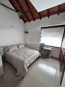 Casa de 3 alcobas en venta en Lagos Del Cacique, Bucaramanga, 219 m² · foto 16 de 20