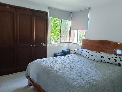 Apartamento de 3 alcobas en venta en Floridablanca, Floridablanca, 85 m² · foto 5 de 14