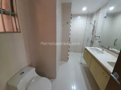 Apartamento de 4 alcobas en venta en Cabecera Del Llano, Bucaramanga, 128 m² · foto 15 de 20