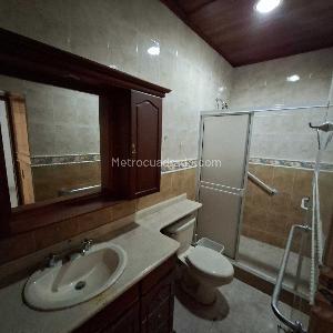 Casa de 4 alcobas en venta en El Prado, Bucaramanga, 320 m² · foto 5 de 11