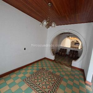 Casa de 4 alcobas en venta en El Prado, Bucaramanga, 320 m² · foto 6 de 11