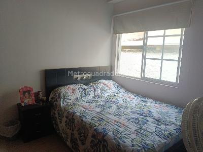 Casa de 4 alcobas en venta en La Riviera, Floridablanca, 144 m² · foto 7 de 11