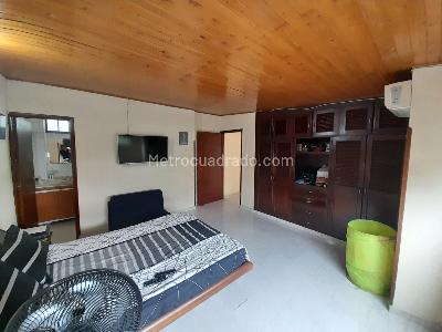 Apartamento de 5 alcobas en venta en Conucos, Bucaramanga, 191 m² · foto 11 de 20