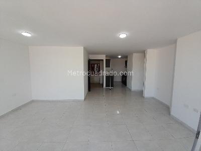 Apartamento de 3 alcobas en venta en Nuevo Sotomayor, Bucaramanga, 94 m² · foto 2 de 12