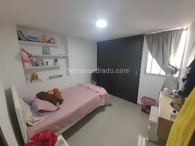 Apartamento de 3 alcobas en venta en Nuevo Sotomayor, Bucaramanga, 94 m² · foto 8 de 13
