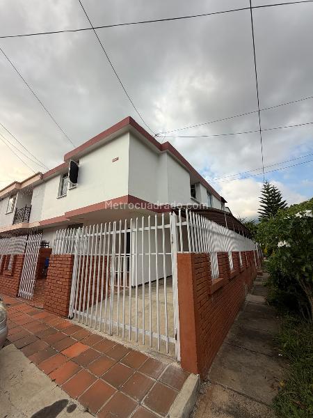 Casa – Bucaramanga, Provenza, Comuna Provenza - Vista 2