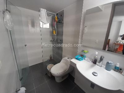 Apartamento de 3 alcobas en venta en San Francisco, Bucaramanga, 94 m² · foto 13 de 15