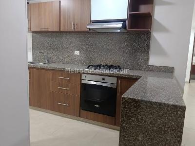 Apartamento de 3 alcobas en venta en Sotomayor, Bucaramanga, 110 m² · foto 3 de 13