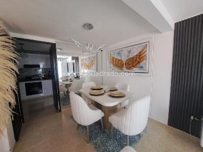 Casa de 3 alcobas en venta en Lagos I, Floridablanca, 120 m² · foto 2 de 5