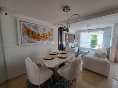Casa de 3 alcobas en venta en Lagos I, Floridablanca, 120 m² · foto 3 de 5