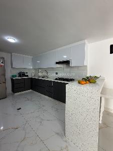 Casa de 5 alcobas en venta en Diamante 2, Bucaramanga, 200 m² · foto 9 de 20