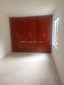 Casa de 3 alcobas en venta en Anillo Vial, Floridablanca, 111 m² · foto 9 de 10