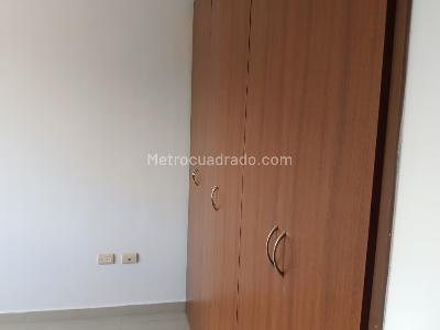 Apartamento de 3 alcobas en venta en Nuevo Sotomayor, Bucaramanga, 86 m² · foto 11 de 15