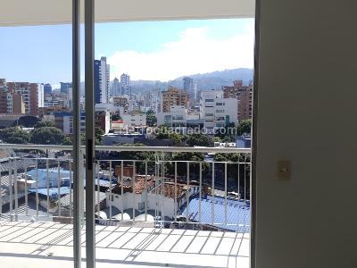 Apartamento de 3 alcobas en venta en Nuevo Sotomayor, Bucaramanga, 86 m² · foto 2 de 15