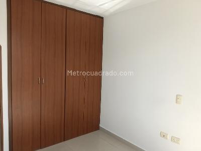 Apartamento de 3 alcobas en venta en Nuevo Sotomayor, Bucaramanga, 86 m² · foto 8 de 15